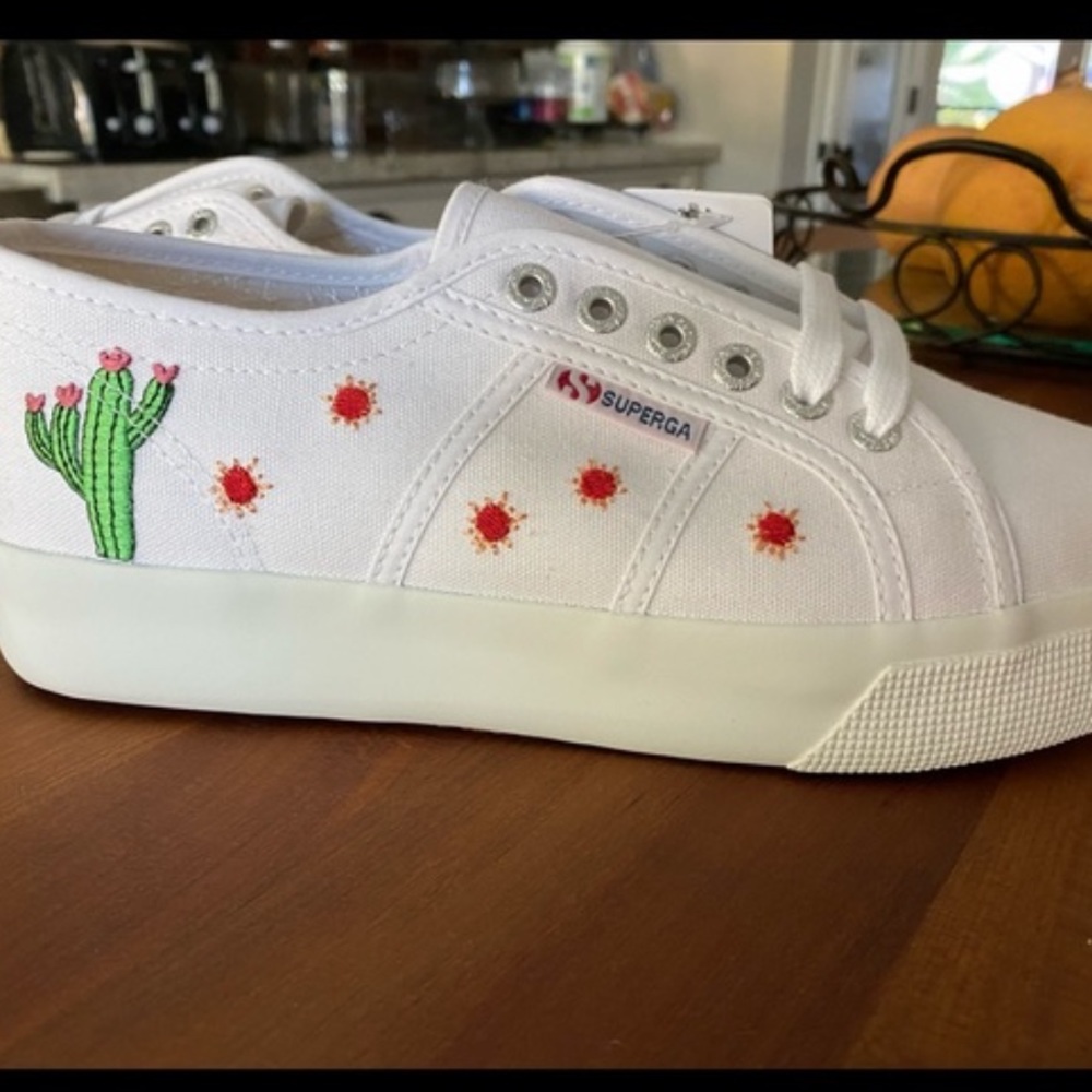 Ferneda Melinda Superga